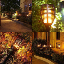 Lade das Bild in den Galerie-Viewer, Flame Solar Lights | Verleih deinem Garten eine gemütliche Atmosphäre!
